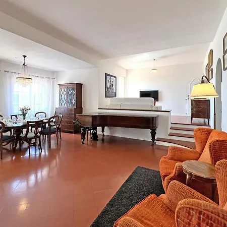 Collina Del Sole 12 Pax By Villasretreats Villa Nicola