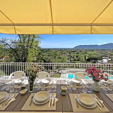 Collina Del Sole 12 Pax By Villasretreats Villa