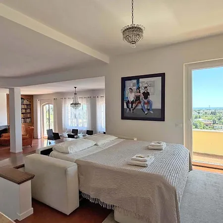 Villa Collina Del Sole 12 Pax By Villasretreats *