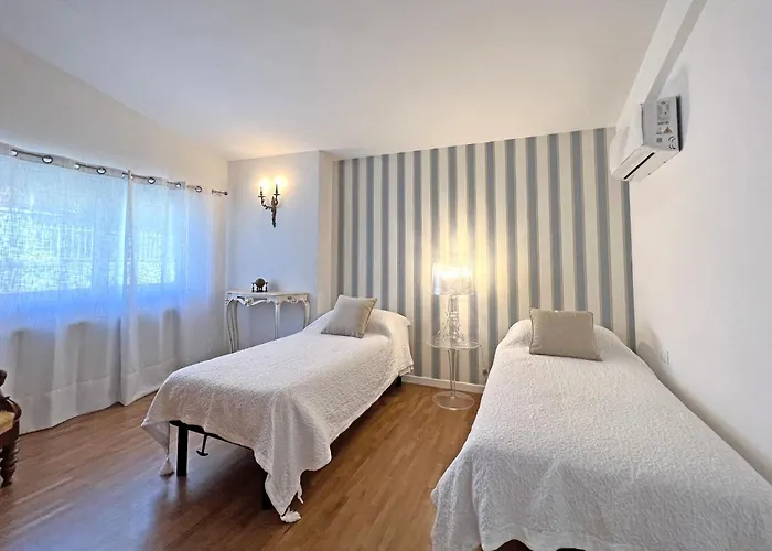 Collina Del Sole 12 Pax By Villasretreats Villa *