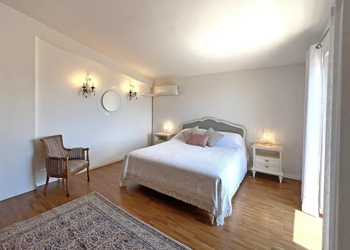 Villa Collina Del Sole 12 Pax By Villasretreats *