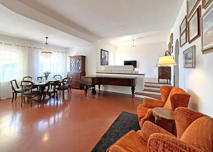 Collina Del Sole 12 Pax By Villasretreats Villa Nicola