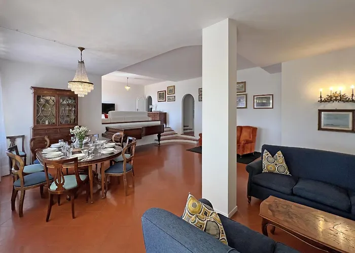 Collina Del Sole 12 Pax By Villasretreats *
