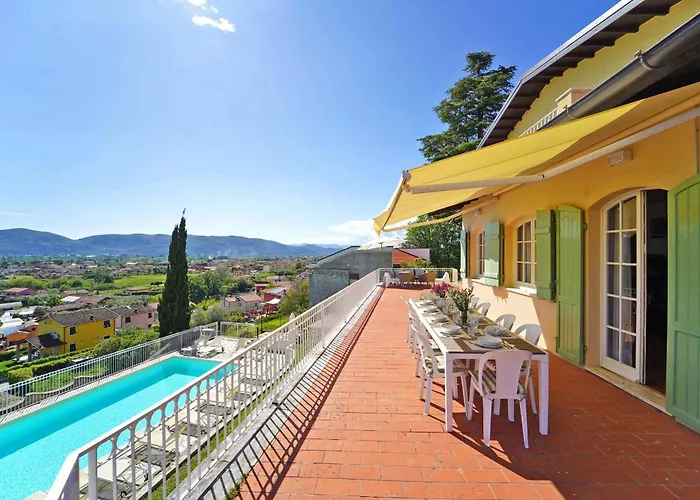 Collina Del Sole 12 Pax By Villasretreats Villa *