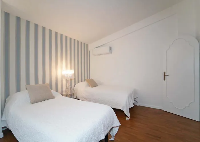 Collina Del Sole 12 Pax By Villasretreats Villa