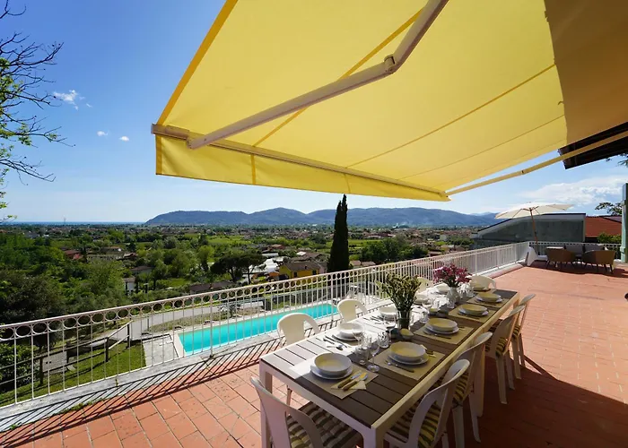 Villa Collina Del Sole 12 Pax By Villasretreats Nicola